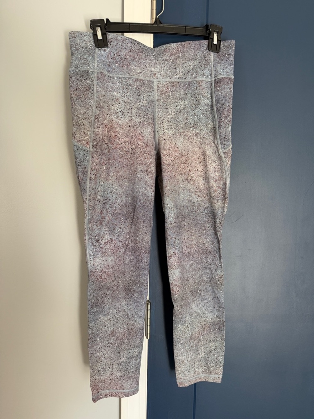 lululemon athletica Speckled Grey/Pink High-Rise Leggings 10 euc galaxy print - Picture 1 of 3